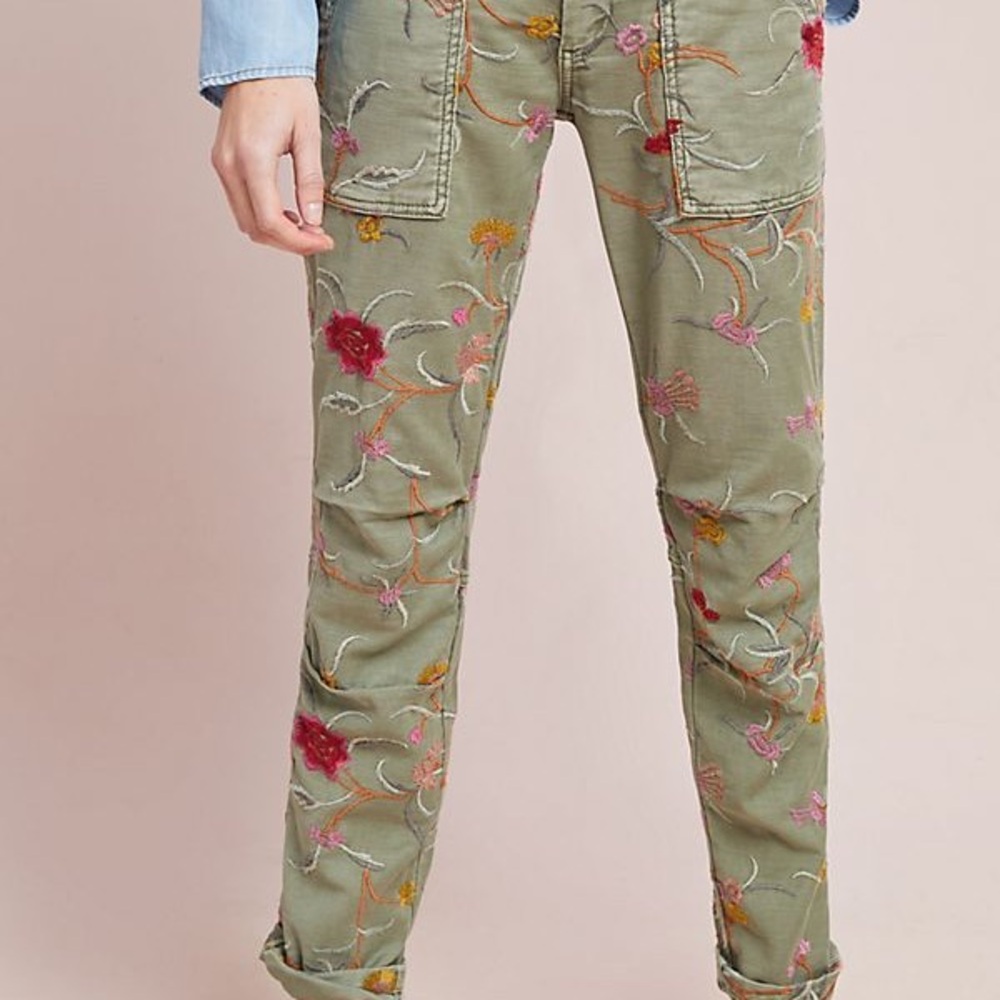 Anthropologie Wanderer Floral Embroidered Size 30 Boho Utility Statement Pants ' - Picture 7 of 10